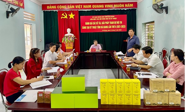 Đánh giá các đề tài, giải pháp tham gia Hội thi Sáng tạo kỹ thuật tỉnh Hà Giang lần thứ 6 (2021-2023)